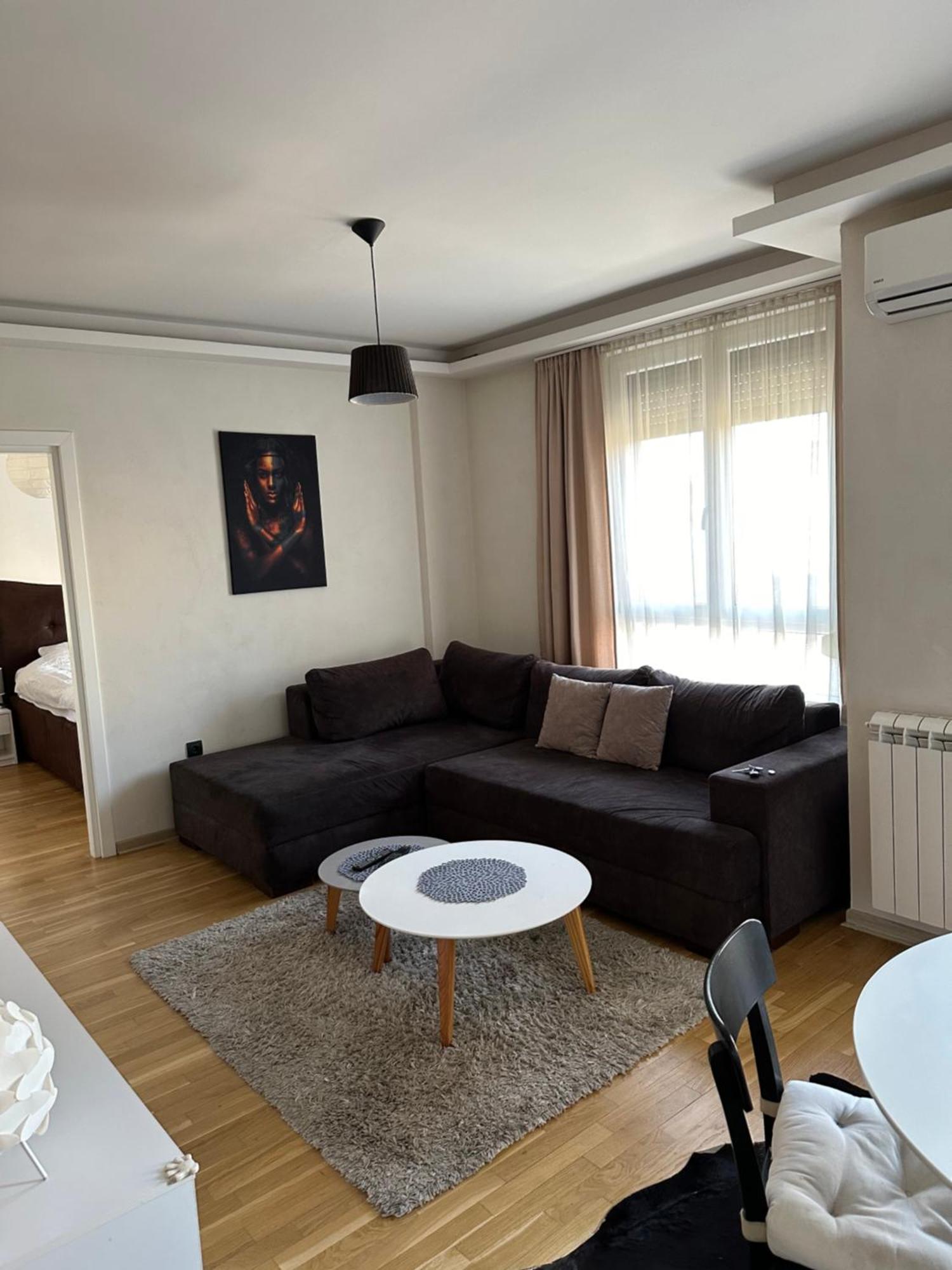 Apartman Dm Belgrad Exteriör bild